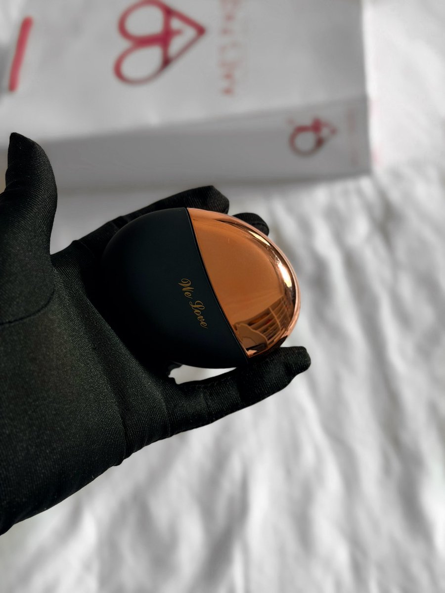 AaesPassion's tweet image. Say hello to your next favorite toy 👀
Small, stylish, and shockingly powerful. 
Shop Pearl for N40,000
DM or WhatsApp to shop.

To order, call/message us on Whatsapp  wa.me/2348061161009