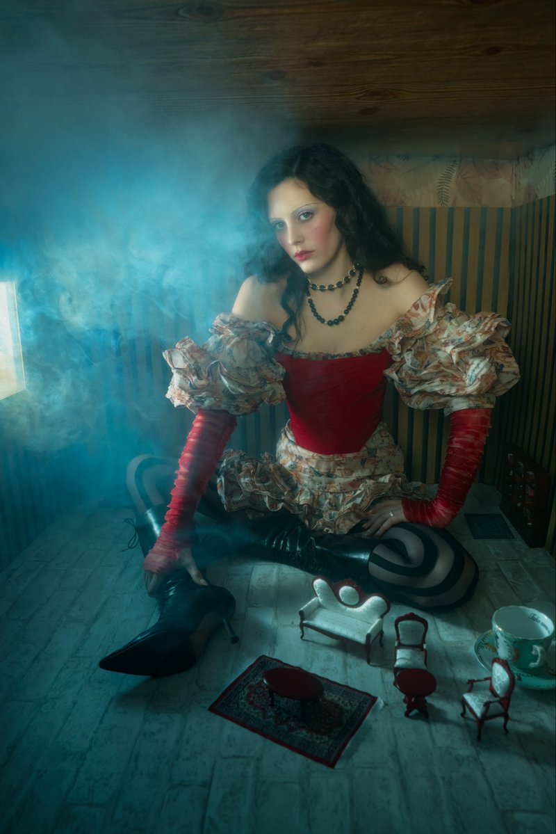 emackelder's tweet image. Doll House