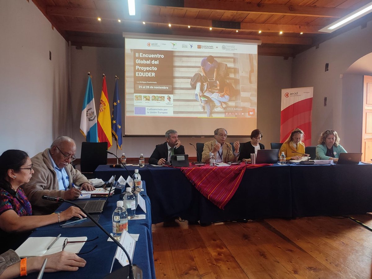 Proyecto Eduder tweet media