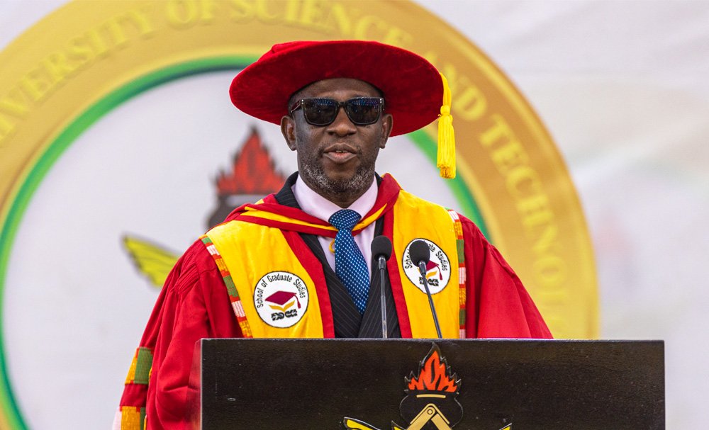 knustnewsfile's tweet image. The School of Graduate Studies has introduced a new Doctoral Dialogue Series, a 20-minute documentary platform where PhD candidates share their research motivations, challenges, and contributions to national and global development.

#KNUSTNewsFile