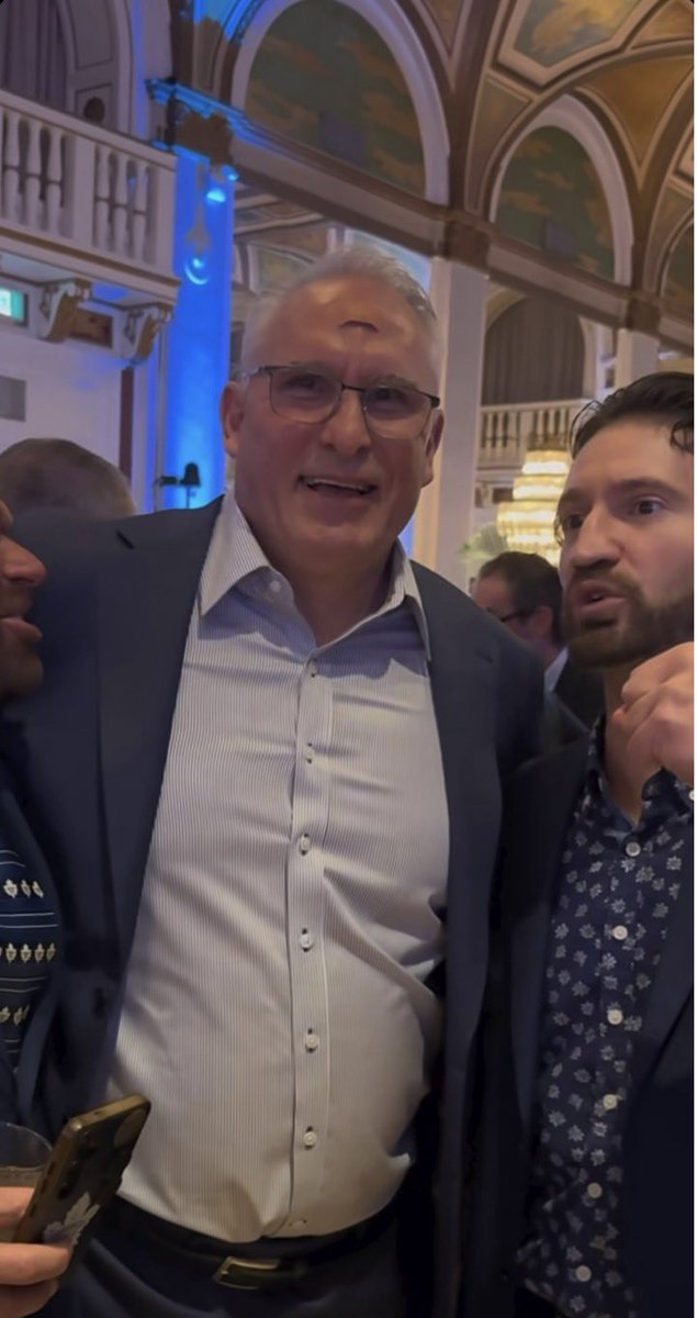 K ❦ sad bruins fan tweet media