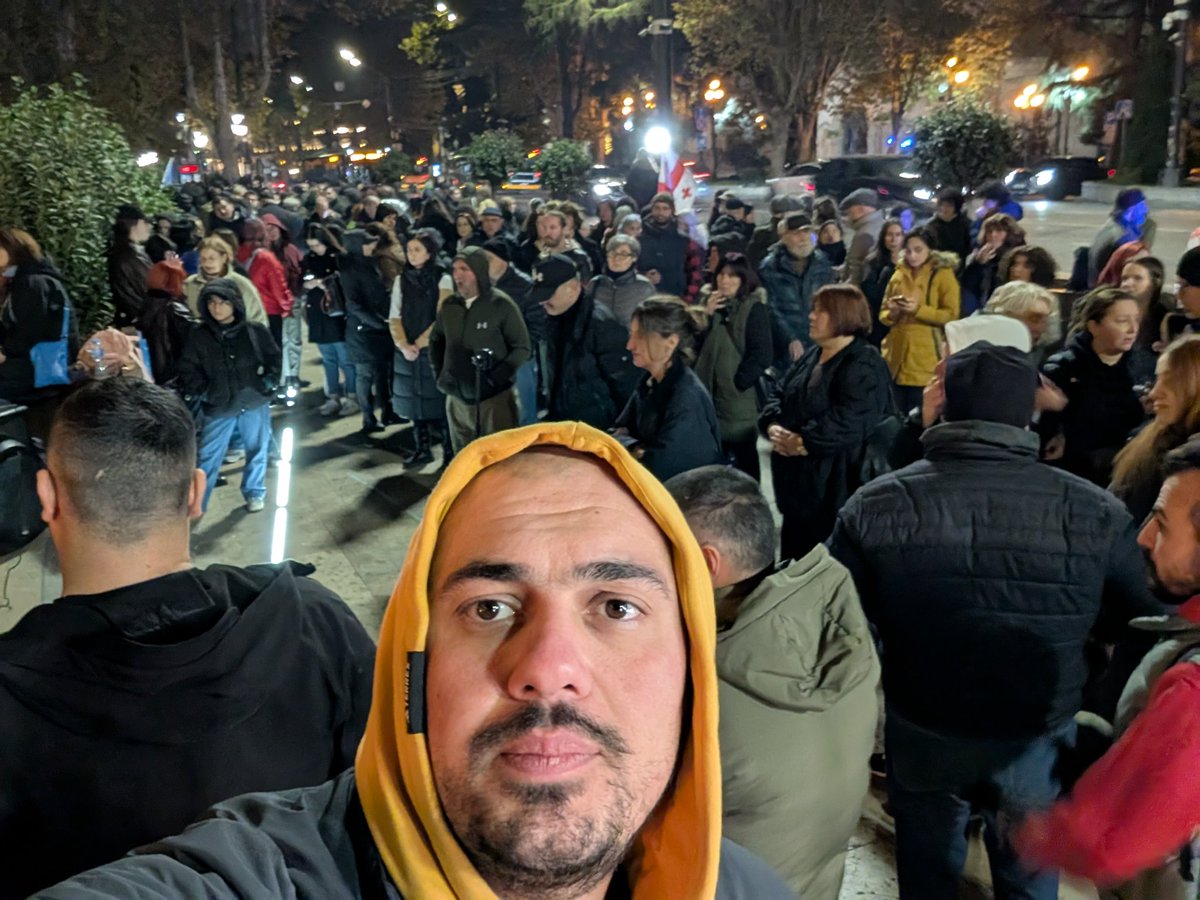 araddun's tweet image. Ain’t no going back - until Georgia’s a place where fundamental human rights are respected, not crushed. We stay. We win 🇬🇪 #StandWithGeorgia #DefendDemocracy