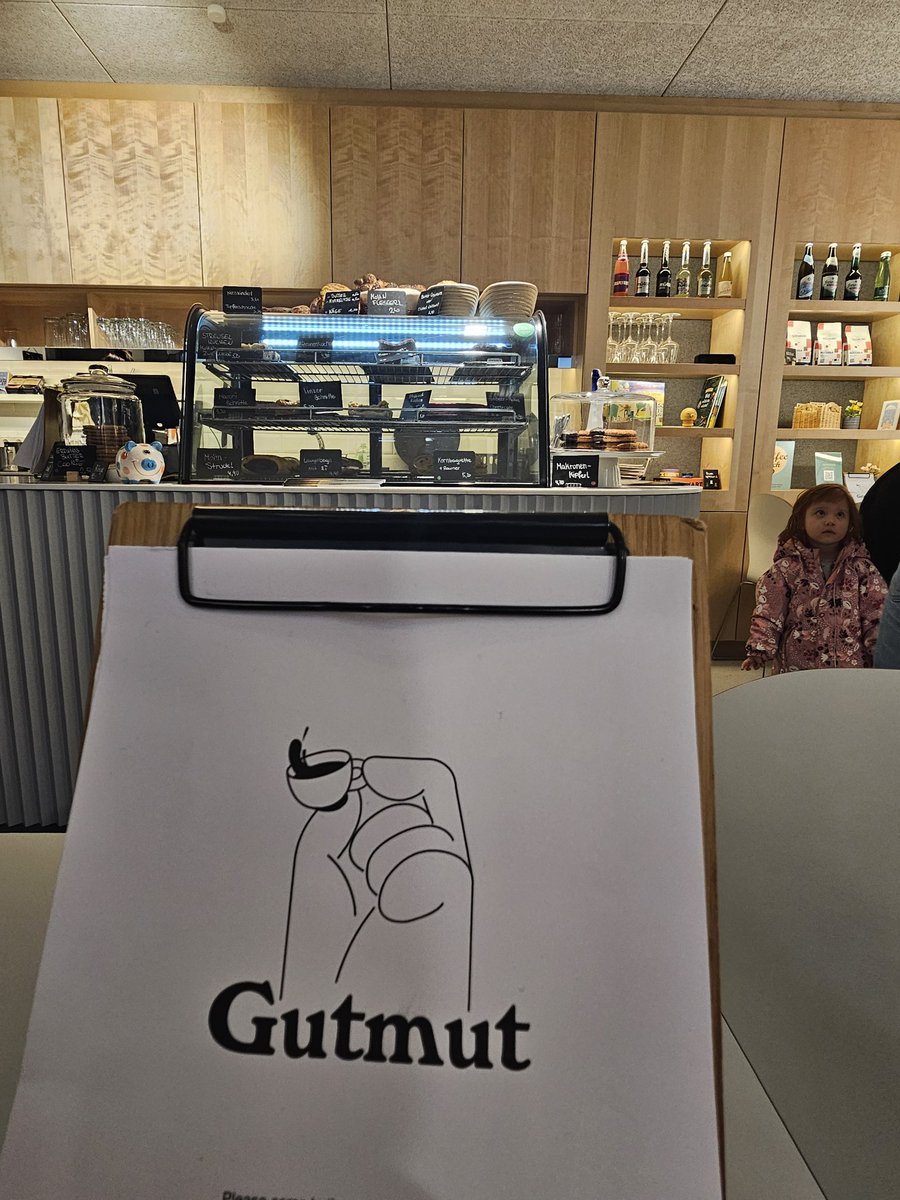 яσуαℓ_ѕιﻭнηєѕѕ 👑 Dumbledolores🌻🌻🌻 tweet media