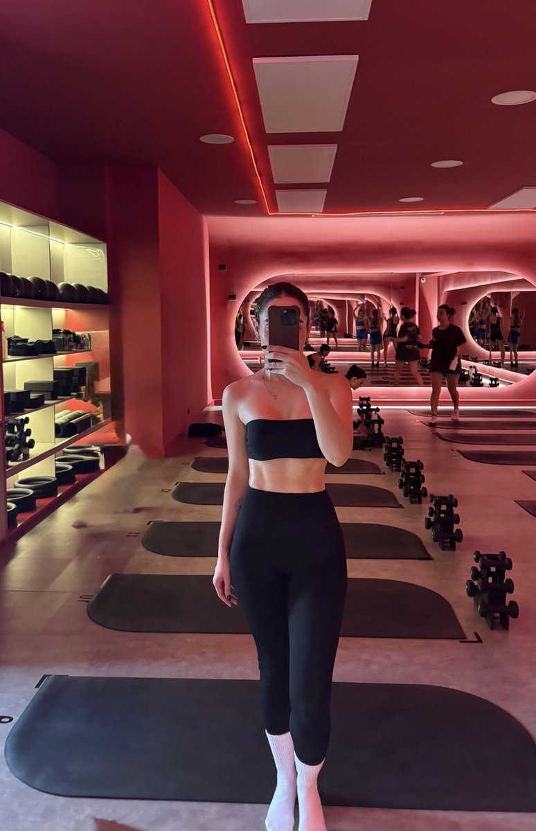 sindykiu's tweet image. De regreso a la rutina que me hace feliz después de un necesario mini break. 😛