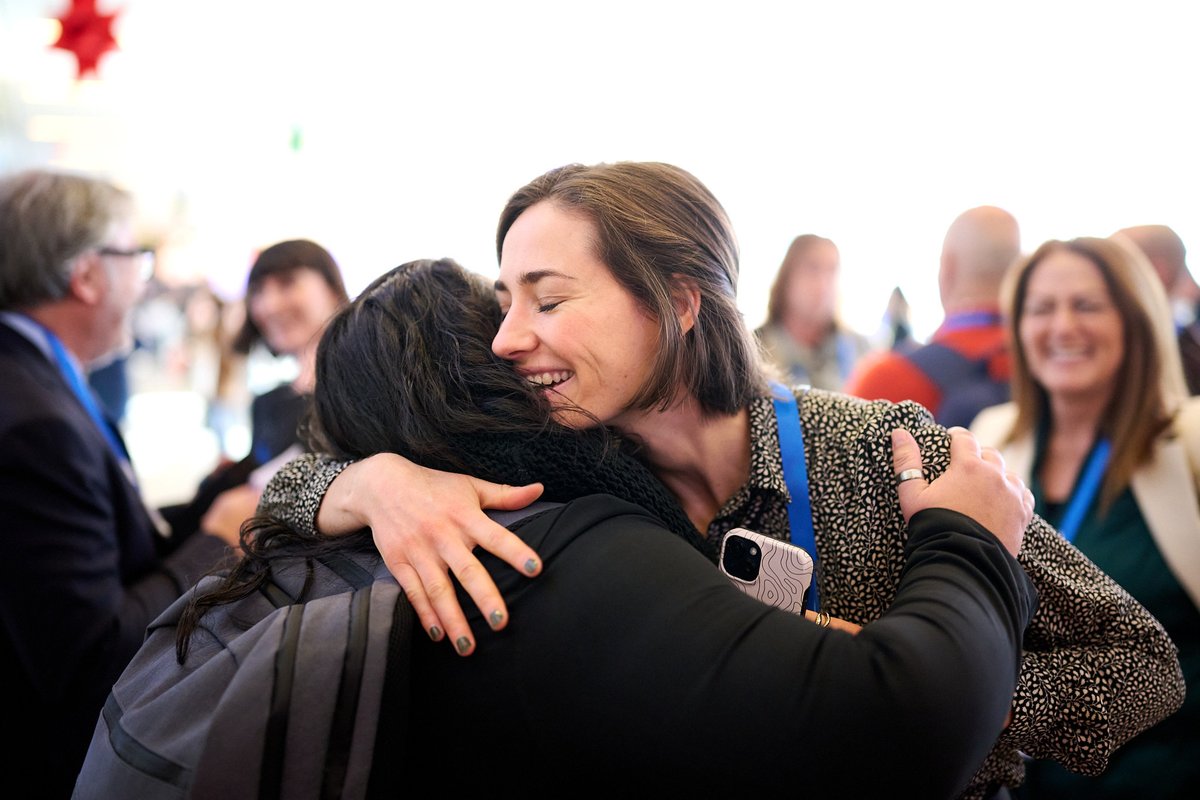 EEN_EU's tweet image. Day 1 of #EEN2025 in Aalborg 🇩🇰 is a wrap!

Simplification, resilience, innovation and visibility shaped today’s discussions, full of 💡ideas, 💬exchange and 🤝collaboration across the Network.

See you tomorrow for more!
#EENCanHelp