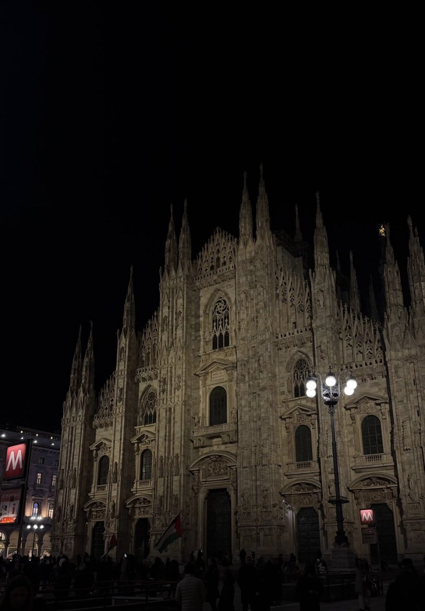 CormenkoIsReal_'s tweet image. Milan, baby 👀👀
#zeudiners