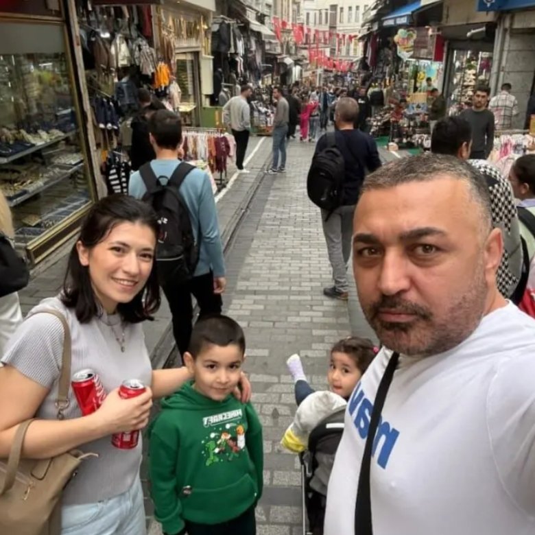 bpthaber's tweet photo. Böcek ailesinin ölümüne ilişkin soruşturmada tutuklanan midyeci, kokoreççi, lokumcu ve kafe sahibi tahliye edildi. https://t.co/Vx0ZrCX9uI
