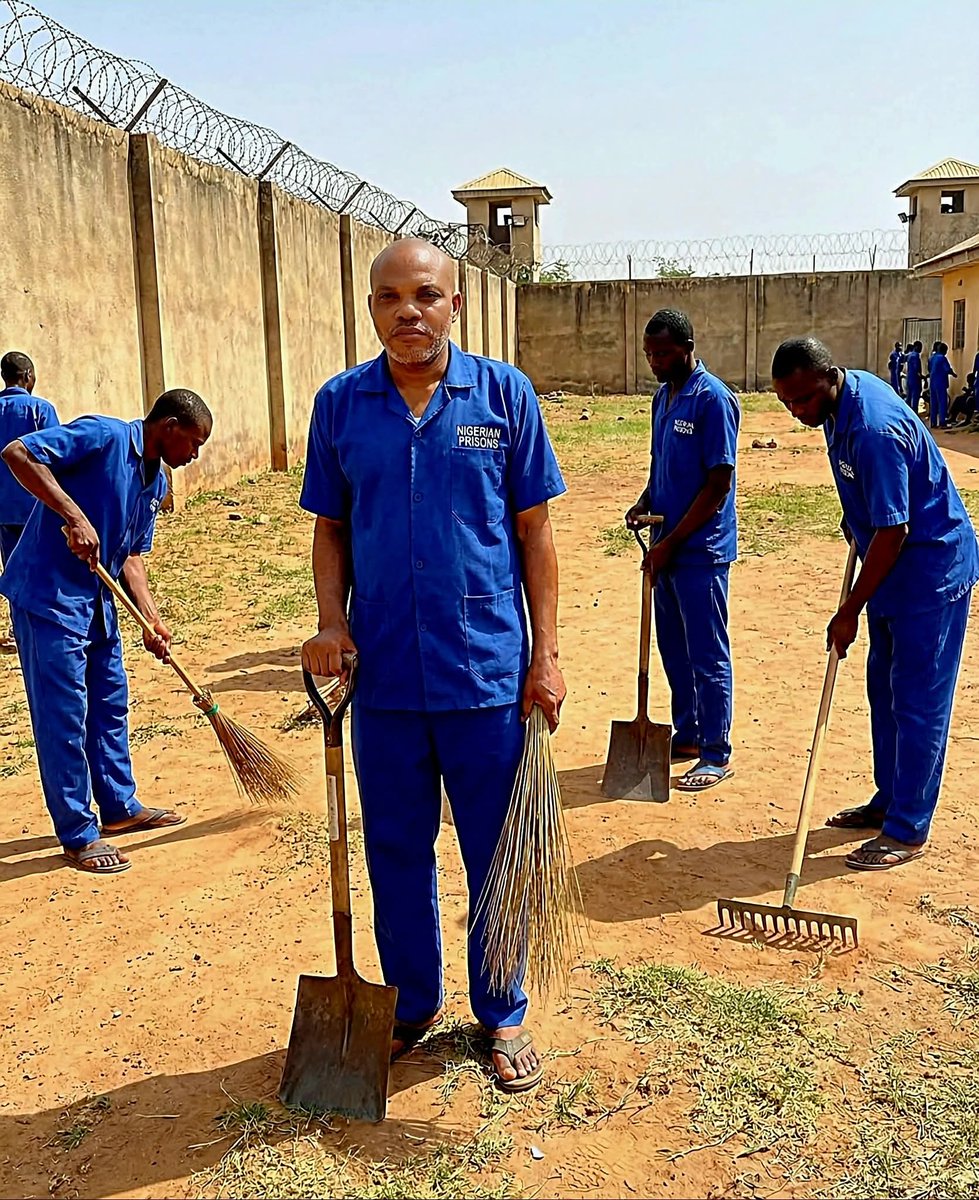 Wildman477's tweet image. &quot;I regret messing up with Yorubas and I want all my fellow Igbos to learn from my mistakes,we should see Yorubas as superior to us if we want to be significant.

I want all Yorubas to forgive me,its generational curses placed on us Igbos that cos it&quot;

Nnamidi Kanu.26/11/2025