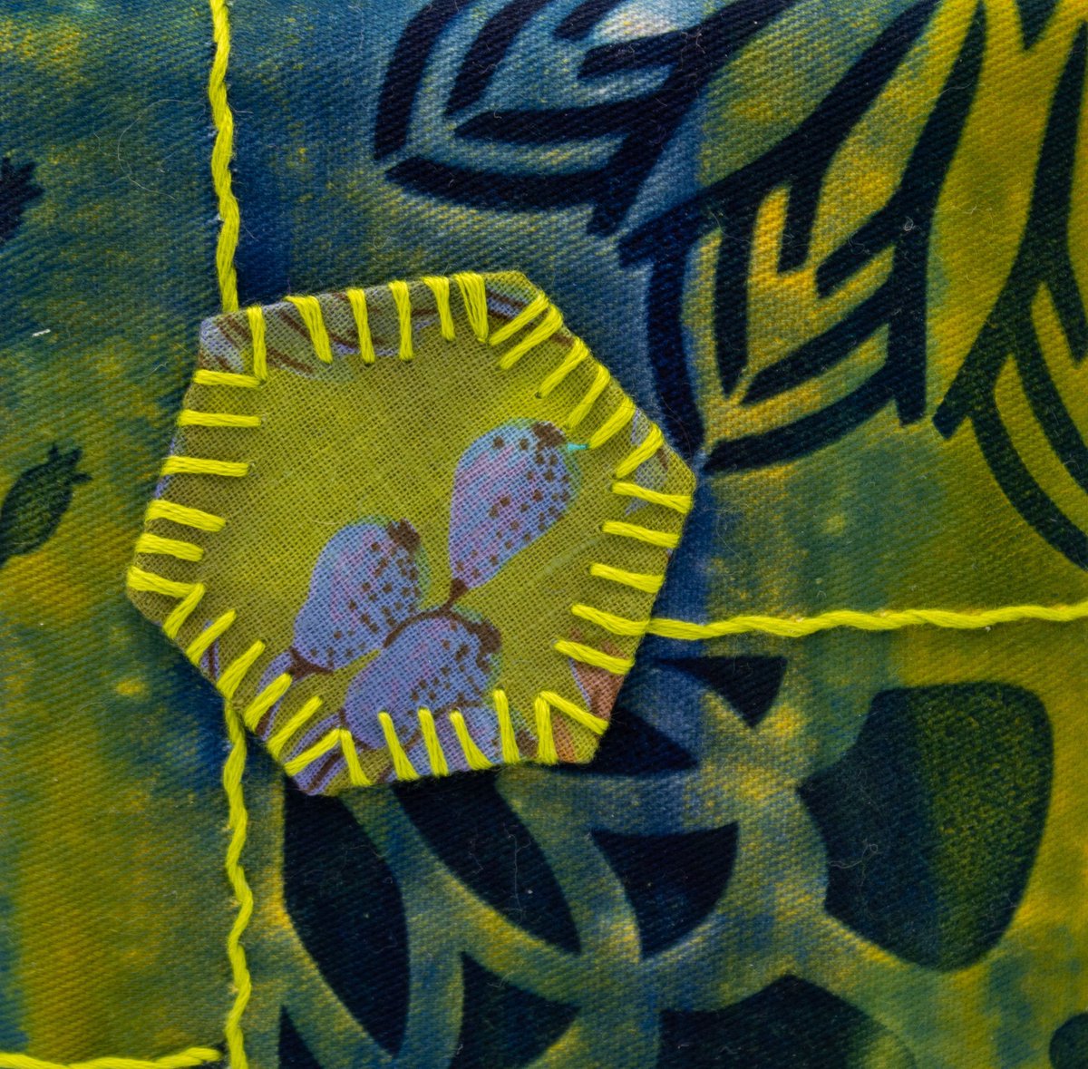 We know the hype for this year's Deck the Walls is real, so we're giving you an exclusive look at some of the featured work this year! (1/2)

Come see the show on Thursday, Dec. 11, 6-8pm at 3024 Paseo! 

Featured artists:
Greg Erway
Darci Lenker
Sherry Klechka
Elizabeth Richards