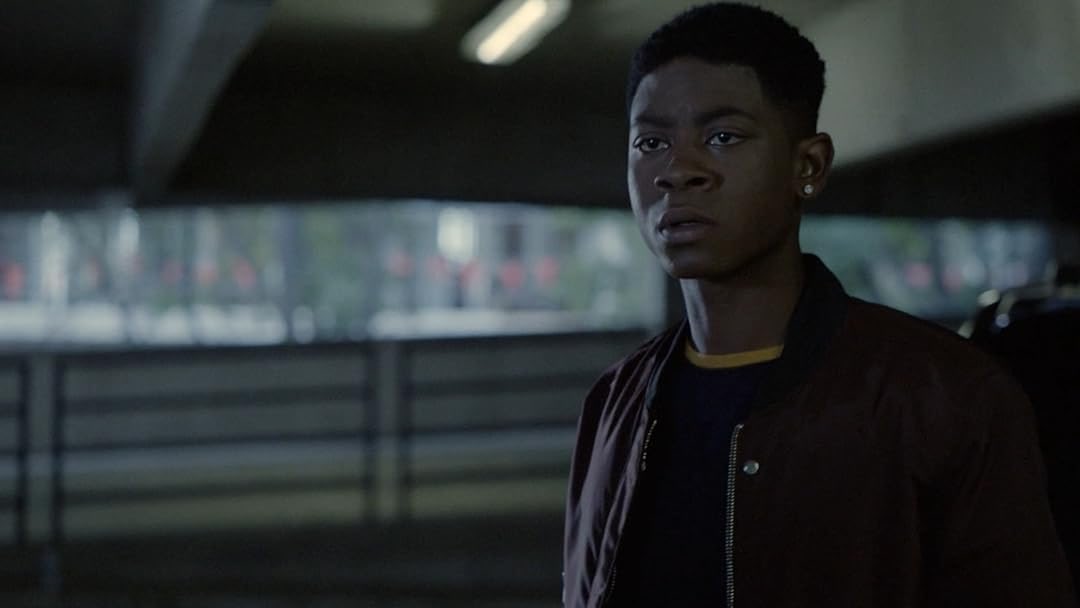 Screamm's tweet image. Scream TV series season 3 is a piece of garbage.