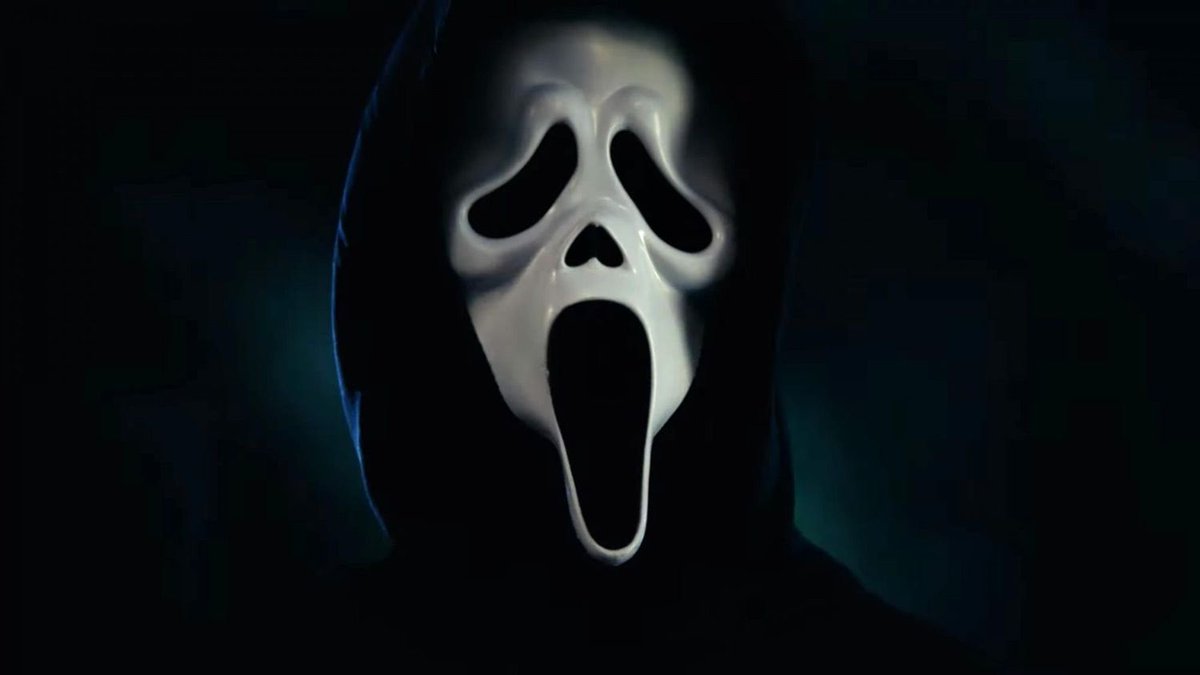 Screamm's tweet image. Scream TV series season 3 is a piece of garbage.