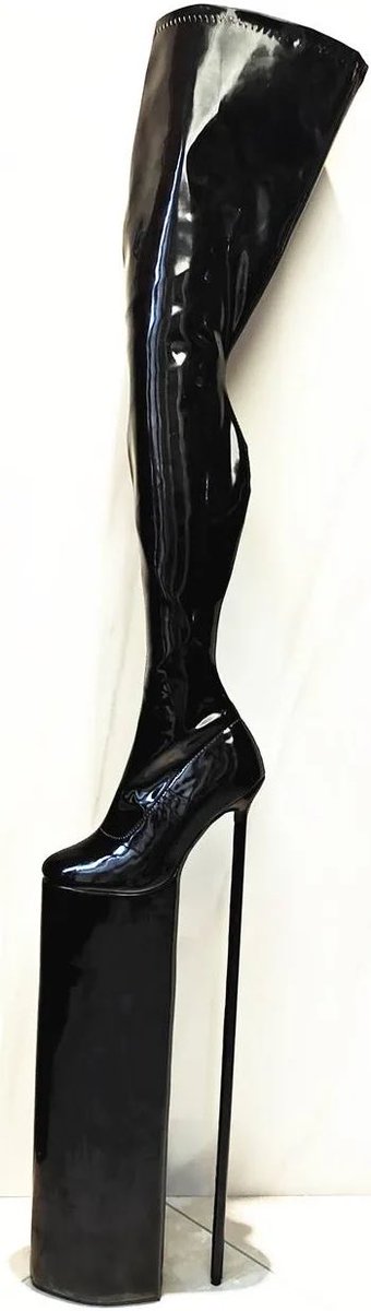 Courtesy Violation Pod tweet media