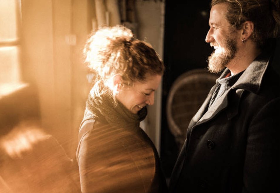 In Part 1 of Folk &amp; Roots tonight 9pm <a href="/Abbey_104/">Abbey104</a> I have tracks by <a href="/Harbottle_Jonas/">Harbottle and Jonas</a> who I saw do a great gig last week I play songs featuring the East of England by <a href="/bellowheaduk/">Bellowhead</a> John Conolly <a href="/msimpsonian/">Martin Simpson</a> <a href="/RoaringTrowmen/">the Roaring Trowmen</a> Percy Brown and all the regular features. Why not join me