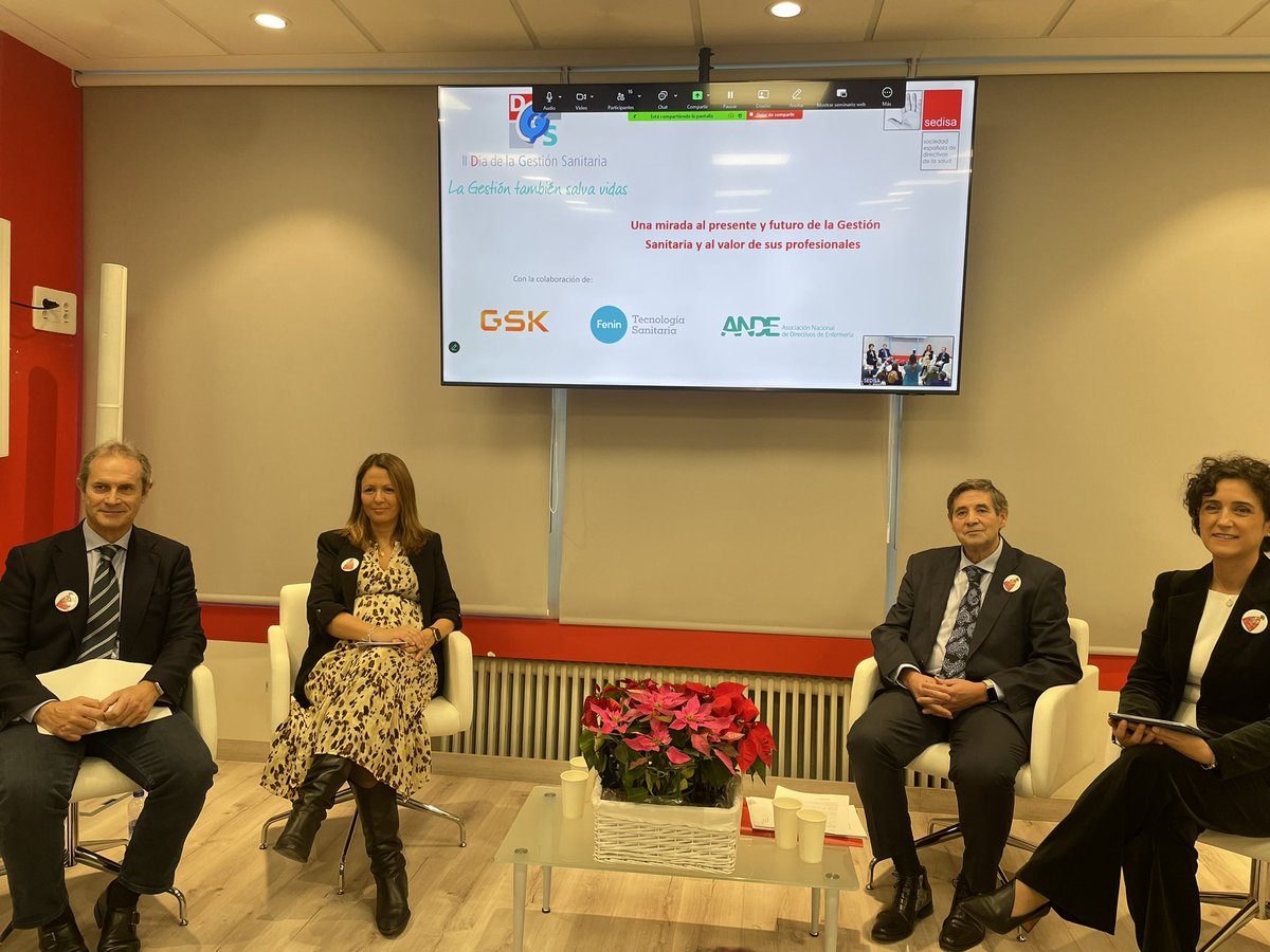 1ª Mesa II Día de la Gestión Sanitaria con grandes gestores que dejan claro que “La gestión también salva vidas” <a href="/LubnaDani/">Lubna Dani Ben Abdel-lah</a> <a href="/ju_marquese/">Juan Antonio Marqués</a> Patricia Alonso y Joaquín Estévez