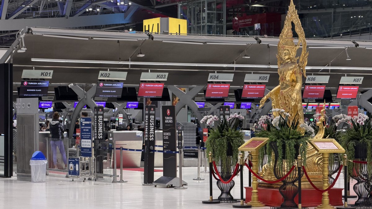 satofishi's tweet image. 136th/137th flight of 2025: Turkish Airlines TK59/TK1371 from Bangkok Suvarnabhumi via İstanbul to Malta Luqa.

This is the 1100th/1101st flight of all time. It is also my 118th departure from the Kingdom of Thailand and 37th arrival to the Republic of Malta. 🇹🇭✈️🇹🇷✈️🇲🇹