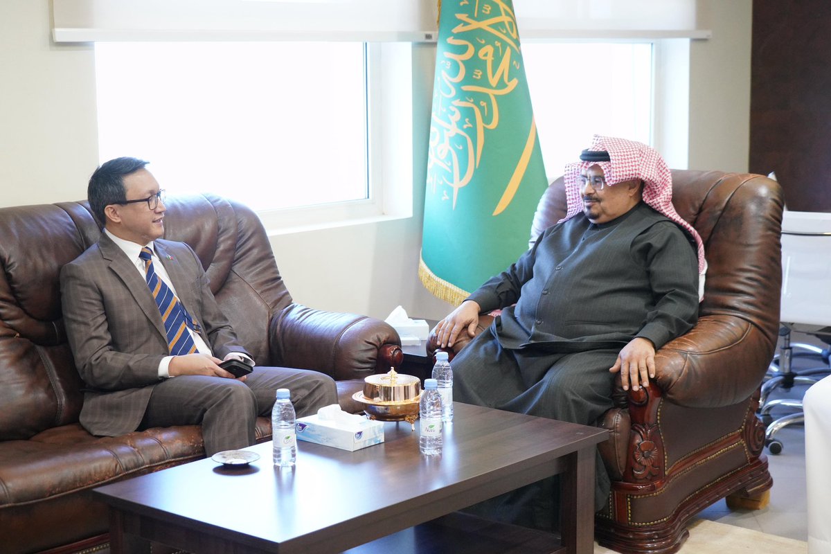 جامعة فهد بن سلطان tweet media