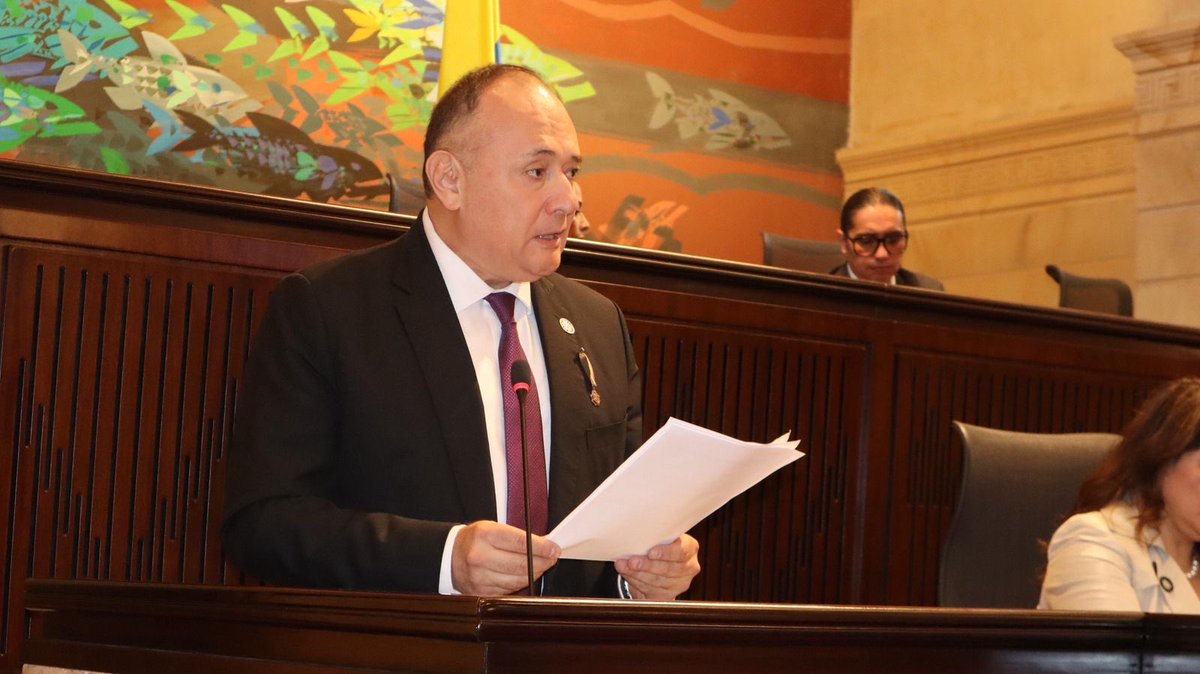 RevistaPoderLegislat tweet media