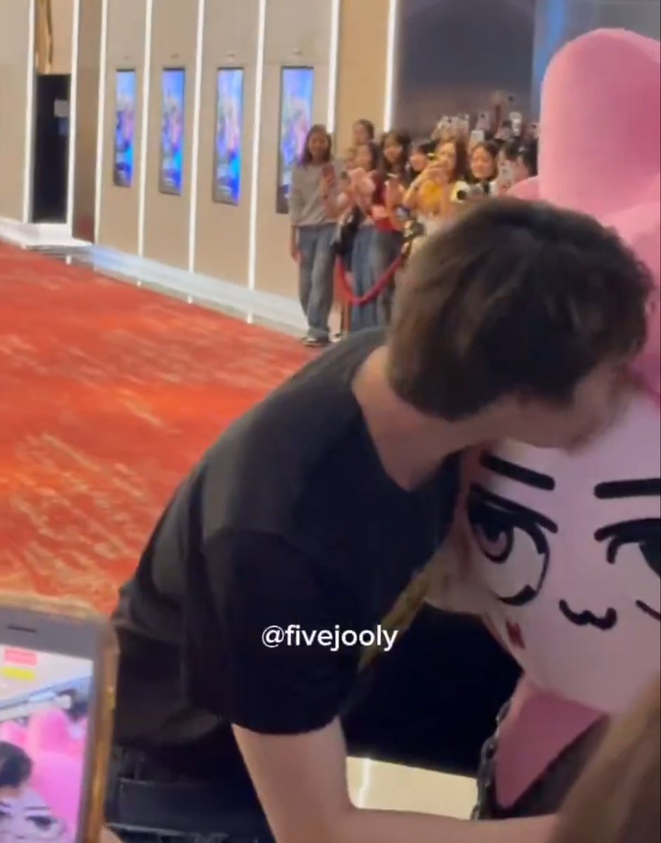 finally he kissed all his babies