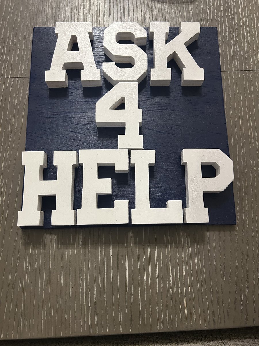 fabelopez22's tweet photo. I know Sometimes the Holidays can bring you down and that’s okay, just know you matter!! Check in on your people and don’t be scared to ASK 4 HELP!Every life matters!#17FOREVER #ANGELEYES #AMBERLOPEZ @CutzByJonez @Kelly_K_9 @mtag1993 @jtuck151 https://t.co/xfkd3gxYaa