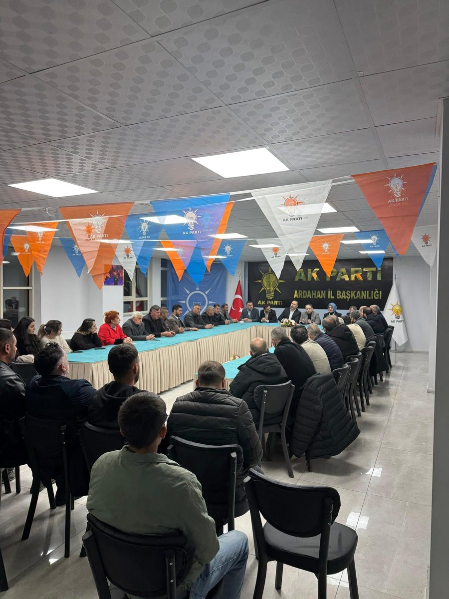 📍 ARDAHAN 

İl Başkanımız Hakan Aydın İle Birlikte, İl Yönetim Kurulu Toplantımızı Gerçekleştirdik.

Kıymetli Teşkilatımıza Çalışmalarında Başarılar Diliyorum.