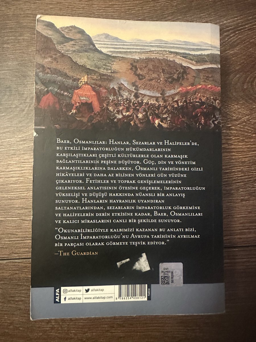 “Osmanlılar Avrupa hikayesinin ayrılmaz bir parçasıdır. Asyalı oldukları, benzersiz bir siyasi örgütlenmenin mimarları oldukları kadar, Roma’nın mirasçılarıydılar.” Prof.Dr. Marc David Baer. 
Çevirisi de akıcı olan eser kütüphanede kendine yer açar düşüncesindeyim.