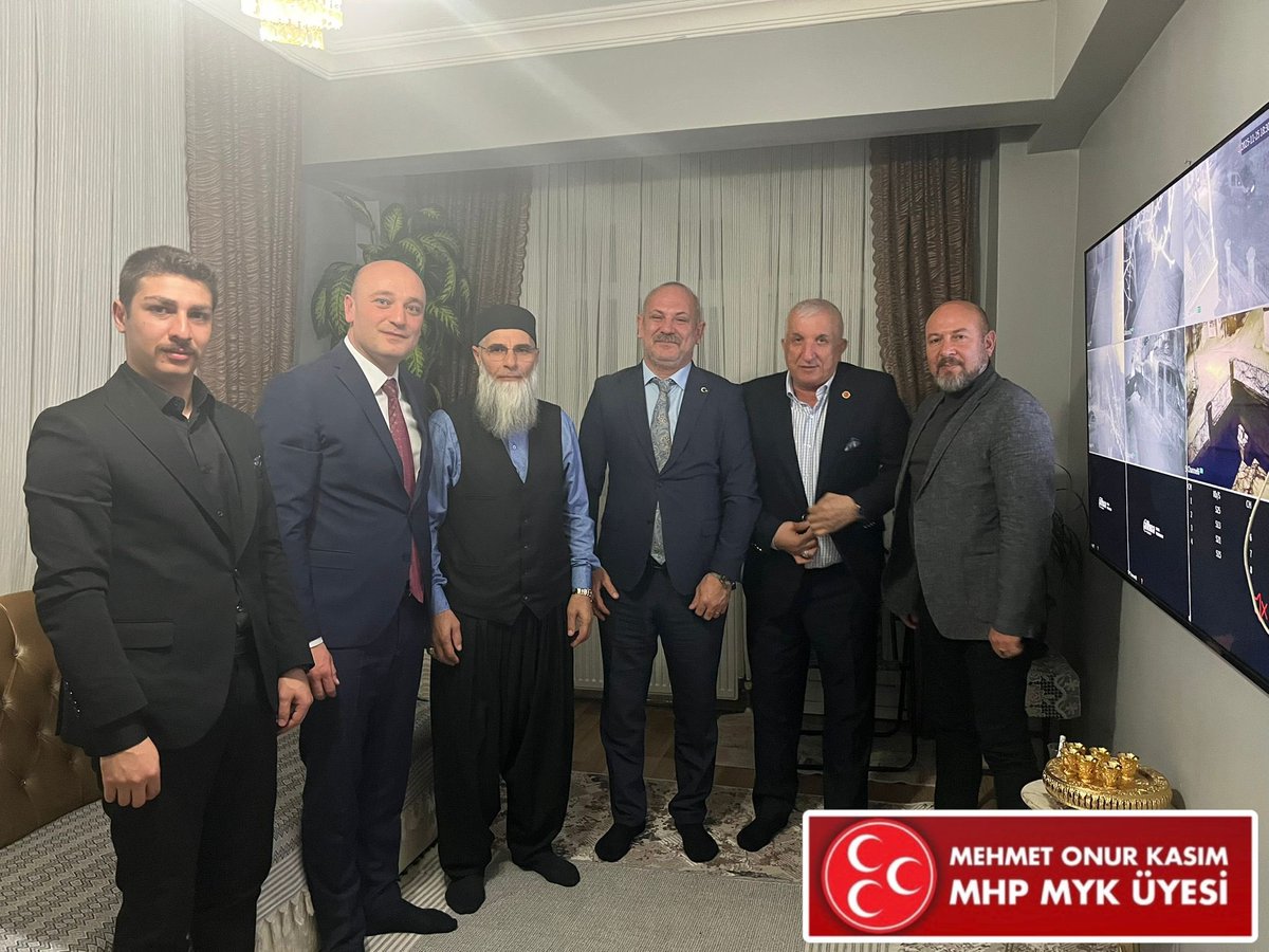 📍Polatlı

Genel Başkanımız Sn. Devlet Bahçeli Bey’in emir ve talimatlarıyla, “Derdin Derdimizdir Sohbetleri” kapsamında, 
İlçe Başkanımız Mehmet Aşçı ve İlçe Yöneticilerimiz ile birlikte Polatlı Eşrafından Hacı Abdülkadir Yıldız’ın hanesine misafir olduk. Muhterem Genel