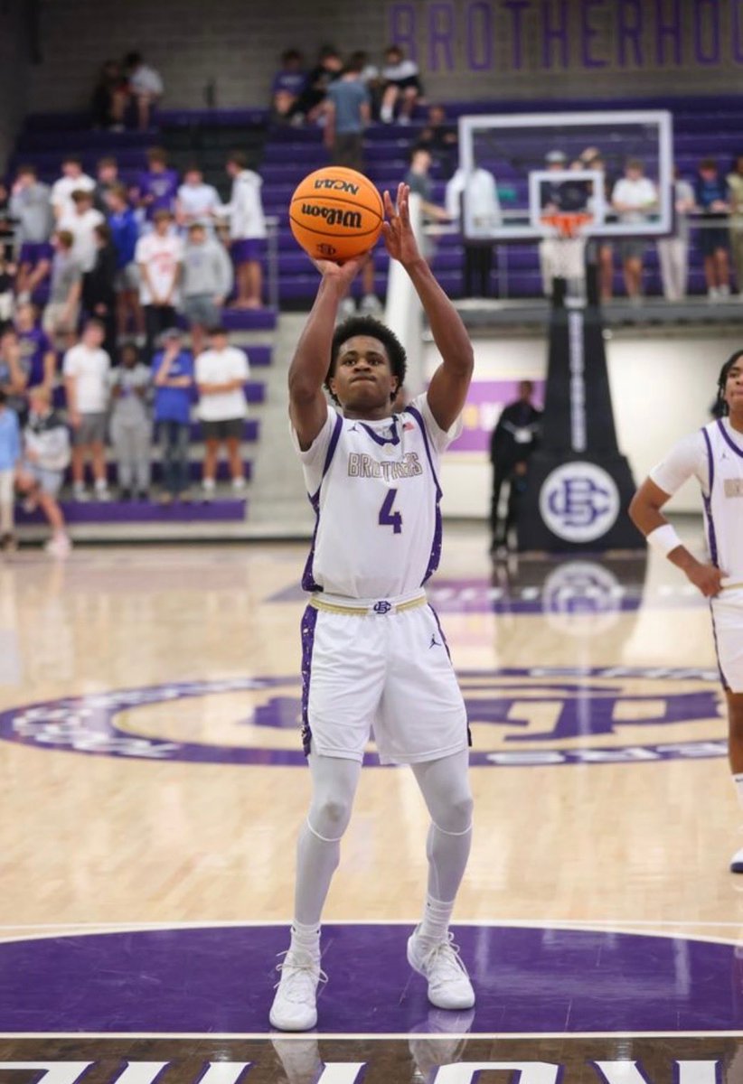 noy_garrett's tweet photo. CBHS sophomore @showtimejamarr with another strong outing — consistency, poise, and playmaking on full display tonight. Coaches, he’s one to keep tabs on. @_CoachRashadRich @AStateMB @ScoutFolo @NhrProspects
#BasketballRecruiting #ProspectWatch #CBHSBasketball #MemphisHoops #NextUp