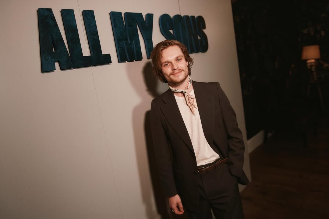 tomgcthinker's tweet image. tom at the opening night event for ‘all my sons’🤎