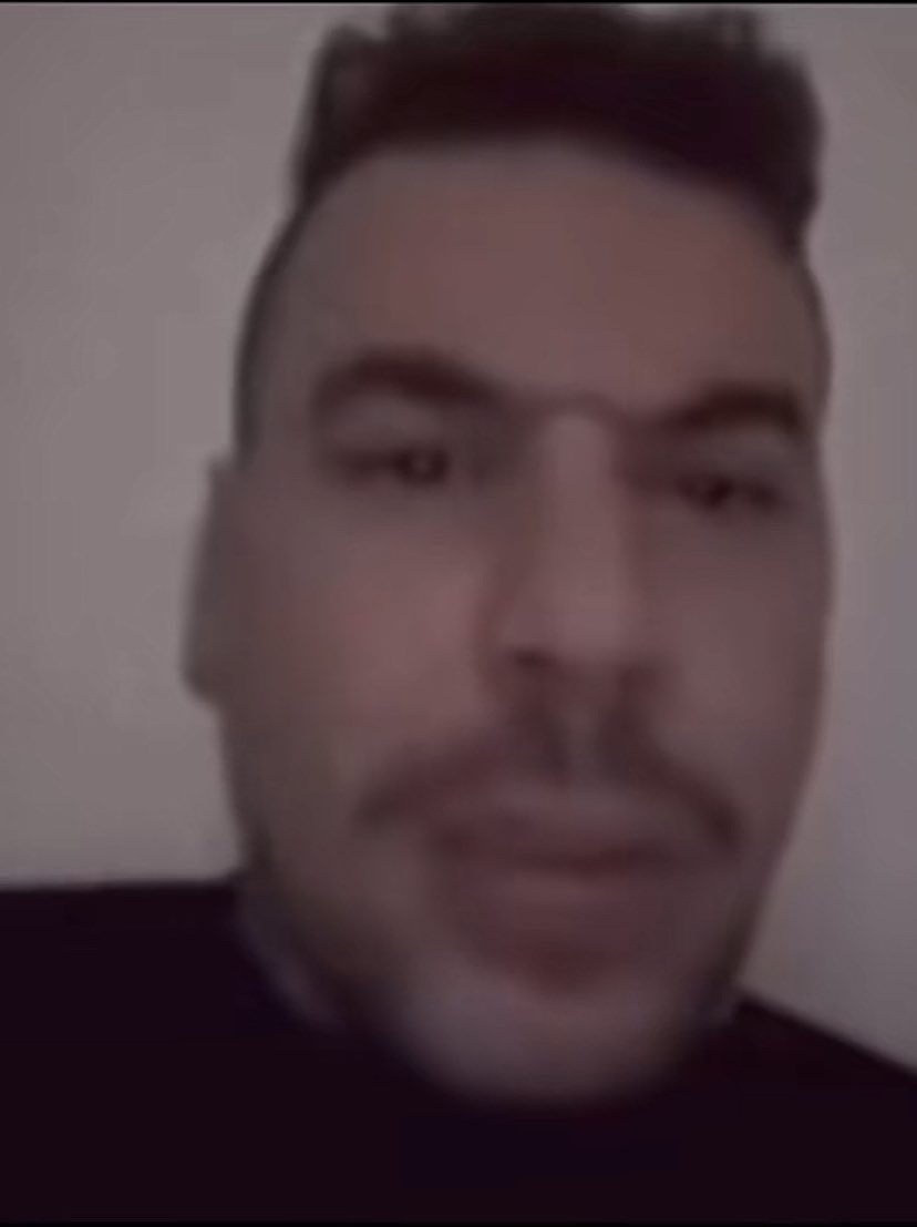 C’est quoi tié qui ? Oui