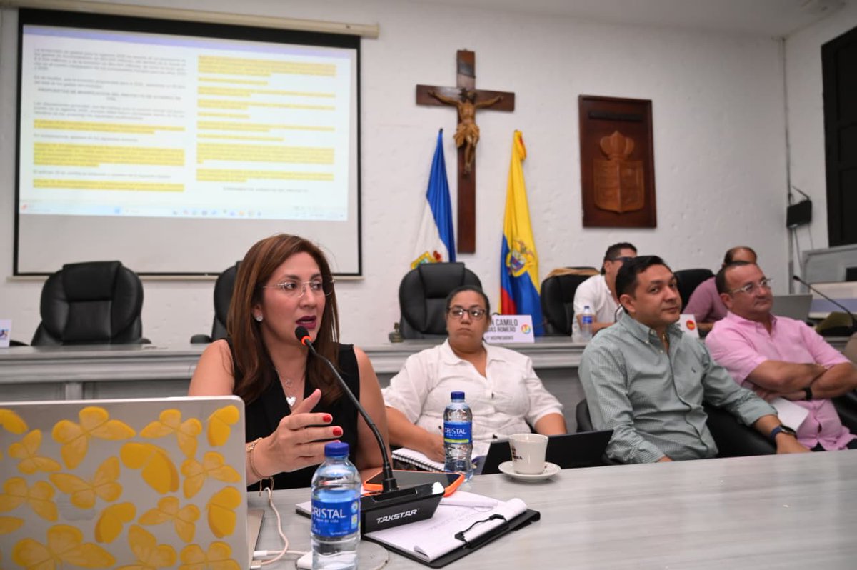 Gracias al <a href="/ConcejoVpar/">Concejo de Valledupar</a> fue aprobado para 2026 el presupuesto más alto de la historia para Valledupar. Con ese espaldarazo continuaremos arreglando lo social, transformando nuestras vías y apostando por la salud, la educación, el deporte y la vivienda de miles de vallenatos.