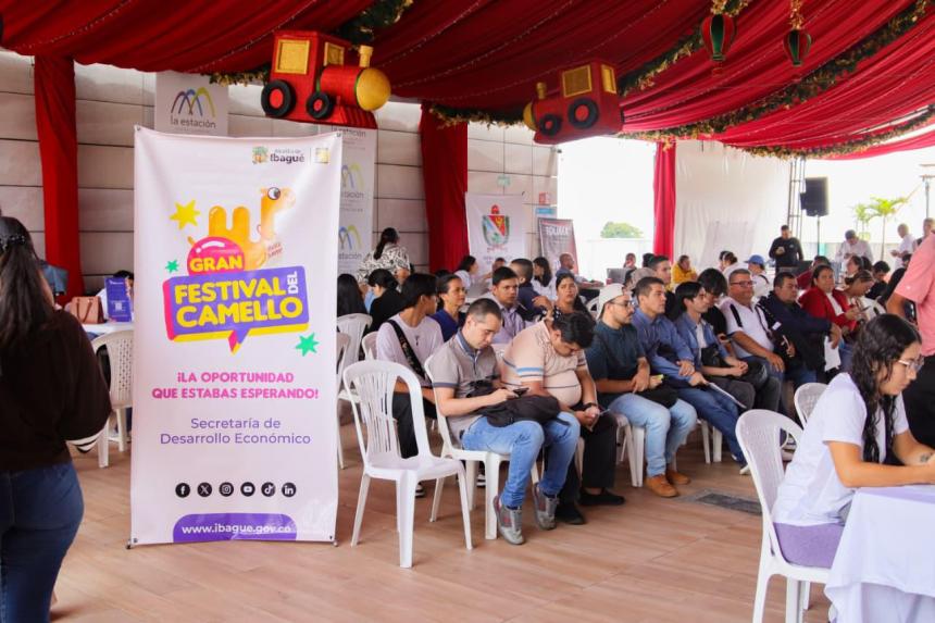 tolimastereo's tweet image. #Locales Vuelve el Festival del Camello al Centro Comercial La Estación
acortar.link/D2dQaA