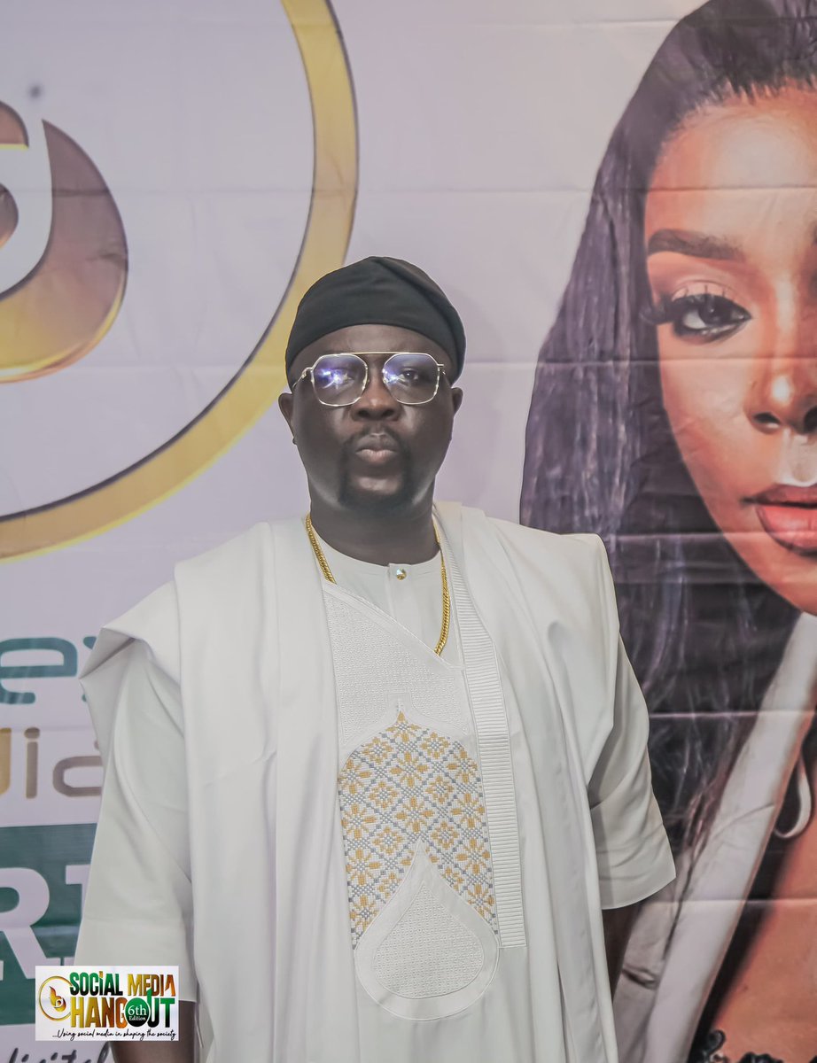 bsmhangout1's tweet image. When Seyi Law took the mic, the event automatically became an experience. A host like no other! He brought life and laughter to the Bodex Social Media Hangout.
So Proud to have him host the Bodex Social Media Hangout.

#BodexExperience #bodexsocialmediahangout #digitalcommunity