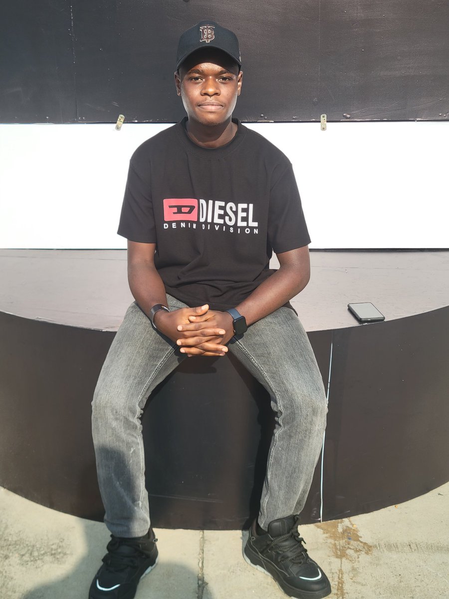 itzMichael_dev's tweet image. My humble self.