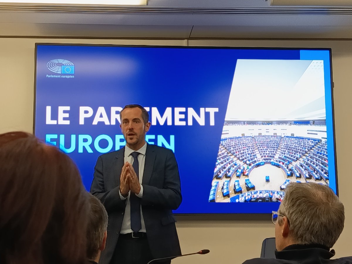 #MarionMarechal #NicolasBay soirée après la visite du Parlement européen à #Strasbourg