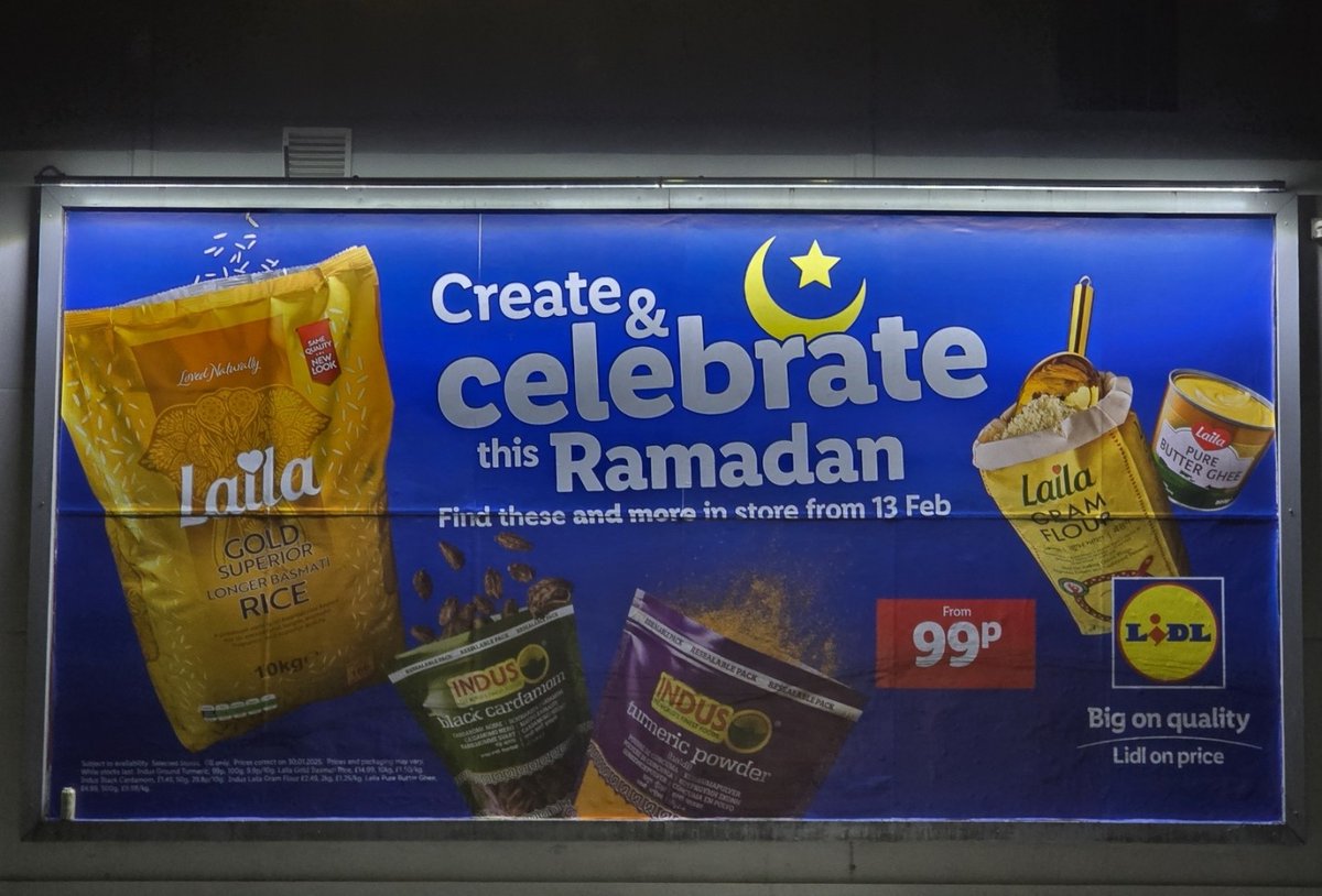 RusGarbageHuman's tweet image. It&apos;s either anti-White propaganda or pro-Islam propaganda.

Every goddamn day.