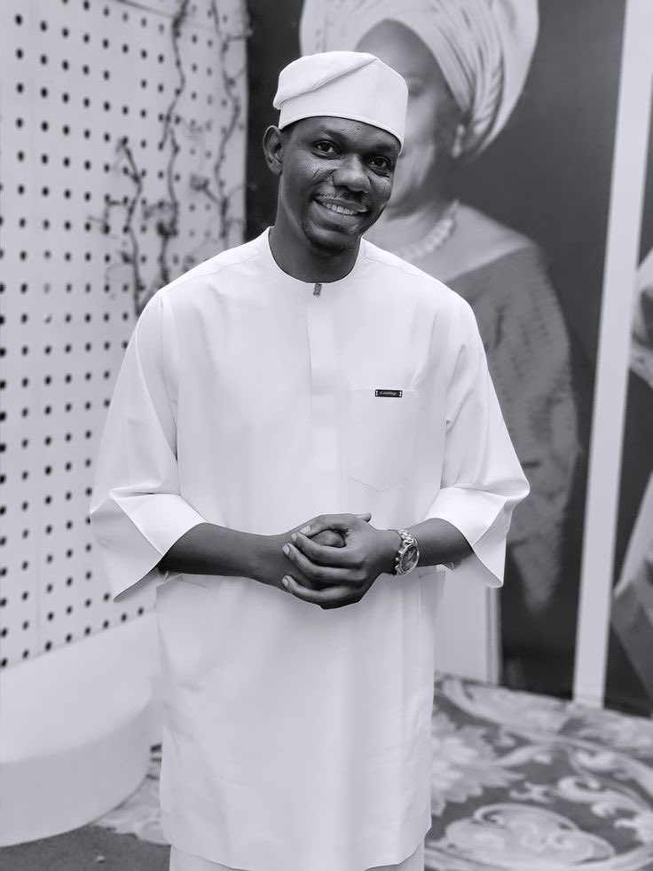 Hassign23's tweet image. Exact same style available for 35k 🙂‍↕️🙏