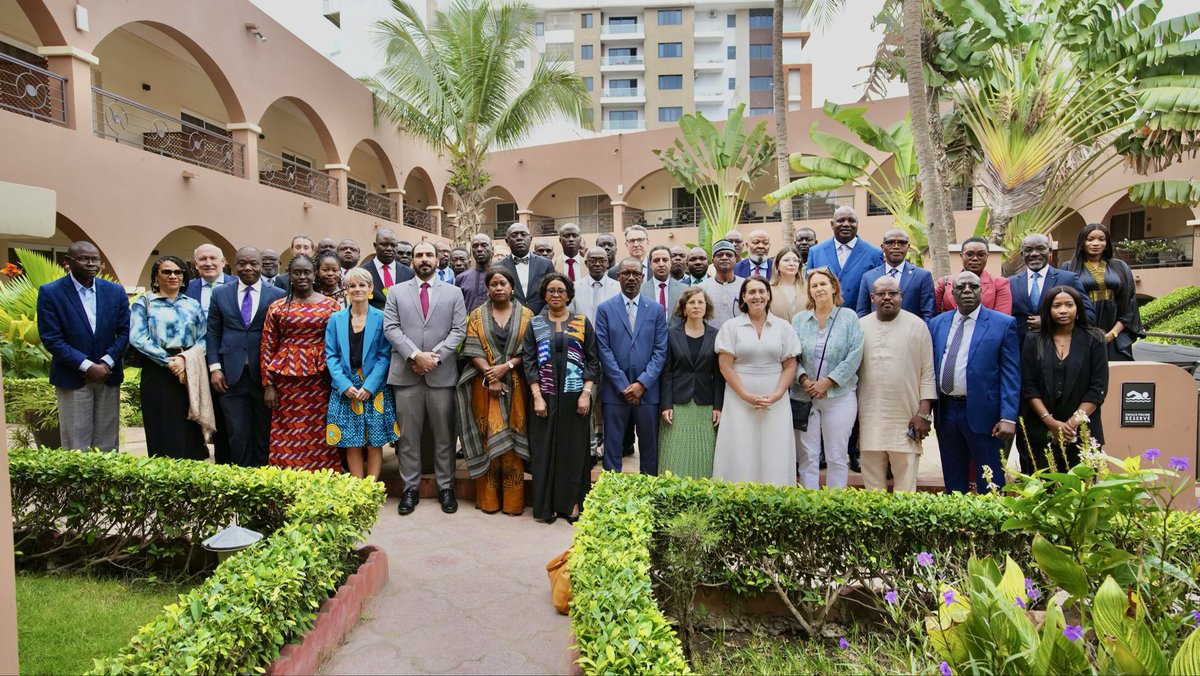 ONRACSenegal's tweet photo. Le Réseau ARINWA tient sa 12ᵉ Assemblée Générale annuelle à Dakar, (26-28 nov 2025), sous la présidence de M. Mor NDIAYE, Directeur général de l’ONRAC et Président d’ARINWA. Un moment clé pour renforcer la coopération régionale en matière de recouvrement des avoirs criminels. https://t.co/3SDlphroaD