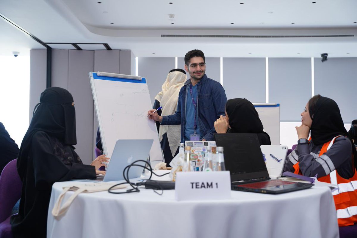 جامعة جدة tweet media