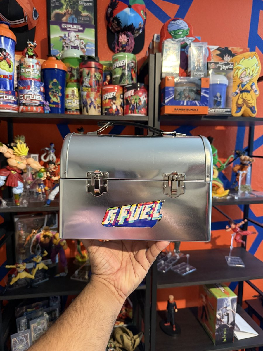 It looks like <a href="/GFuelEnergy/">G FUEL®</a> dropped off something pretty interesting at my house today… 👀

Gonna crack this open soon and see what’s up! 😳

Don’t forget to checkout the HUGE BOGO SALE going on right now also down below!

gfuel.com/JAY