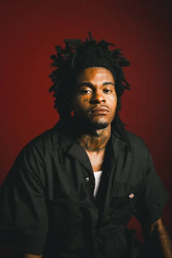 Pitchfork rates MexikoDro's 'Still Goin the EP' a 7.5.

"The veteran Atlanta producer’s new solo EP channels his familiarity with Southern rap history to celebrate a fresh lease on life."