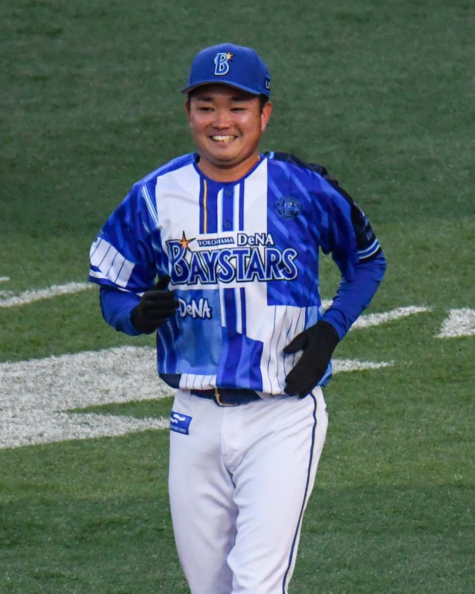 BlueMates CRAZYユニフォーム姿を披露 #石田裕太郎 #baystars #ベイ