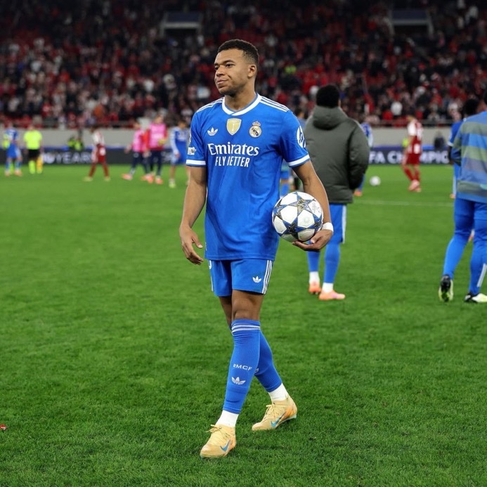 MadridUniversal's tweet image. The best player in the world! 🌟