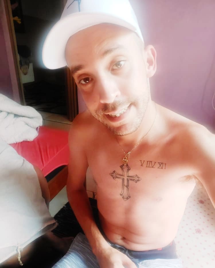 BizzleVulgo's tweet image. Euuu