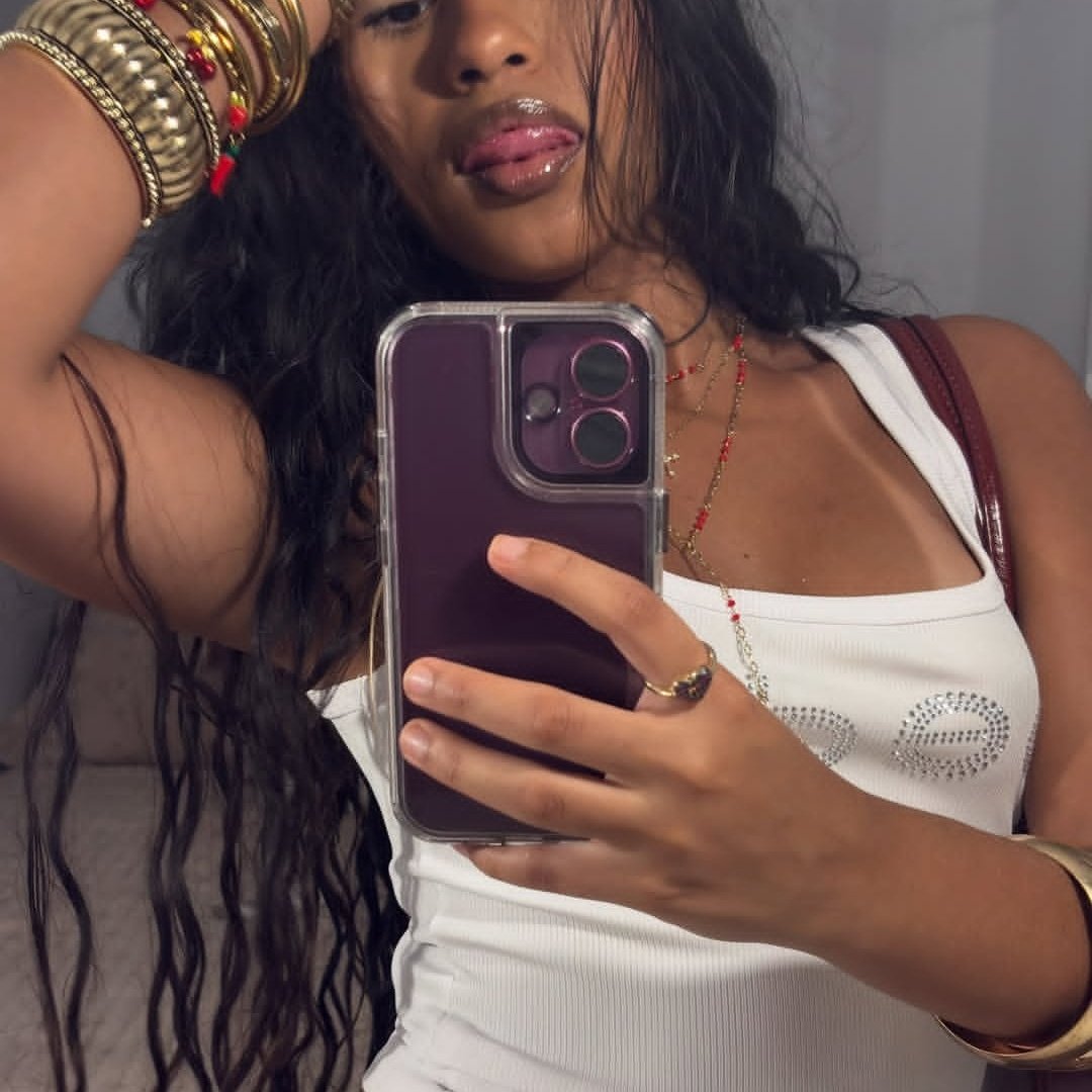 auttkp's tweet image. eu sumo mais eu volto.... oi pretinhas 💖