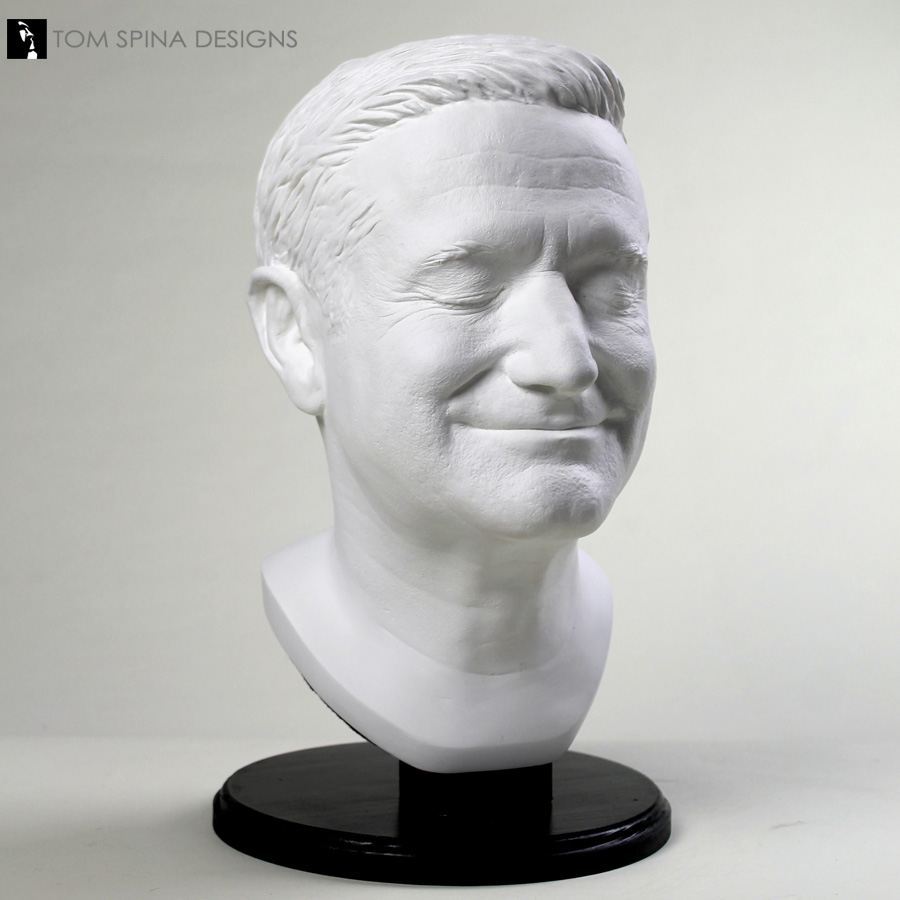 TomSpinaDesigns's tweet image. Over the years, we've used many actor special fx makeup life casts to help complete custom displays for our clients. Learn more at TomSpinaDesigns.com.

#TomSpinaDesigns #makeupfx #lifecast #RobinWilliams #Schwarzenegger #MichaelKeaton #PeterCushing