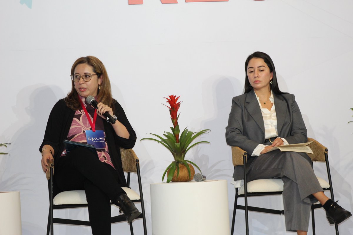 Image for the Tweet beginning: Durante la tarde escuchamos el