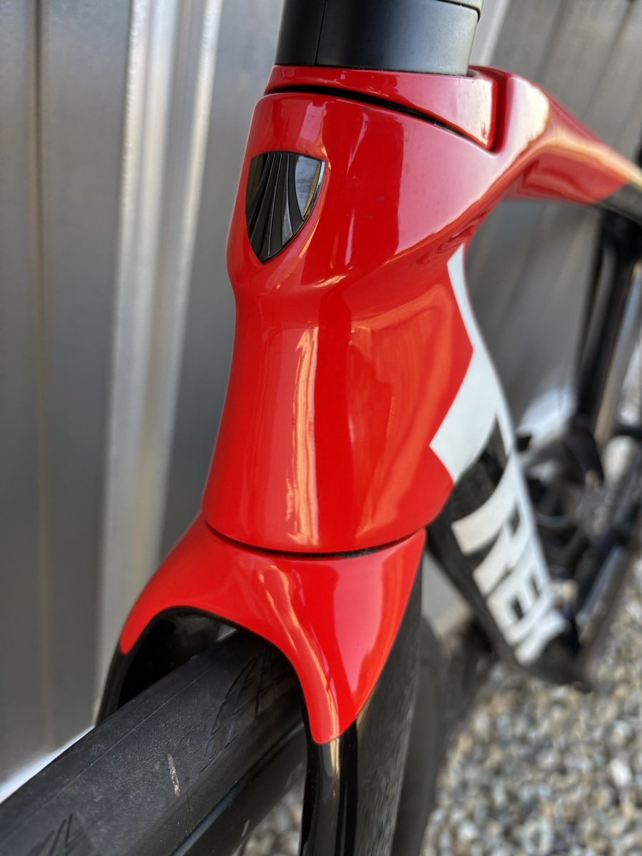 roadmade2020's tweet image. TREKが好き
いつのまにこんなに好きになったんだろう
乗っている間に愛着が湧いてきたのかな
同じTREK乗りを見つけると嬉しい
親近感も勝手に感じている
Émondaに乗っているけど
MadoneもDomaneも欲しい

#サイクリング
#ロードバイク
#自転車
#TREK