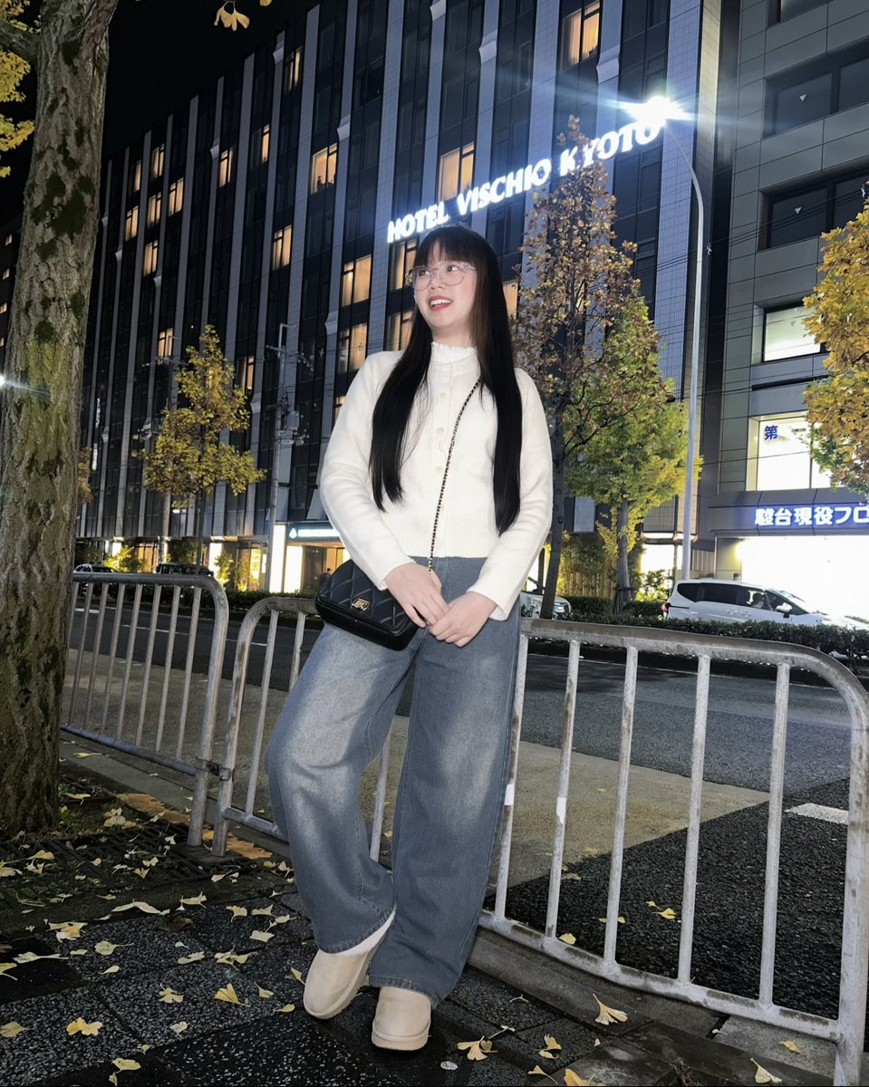 𝓙 (@hhoneyonly) on Twitter photo 