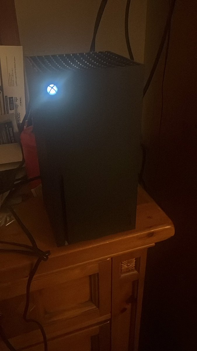 UtterlyRandom29's tweet image. Hello, old friend