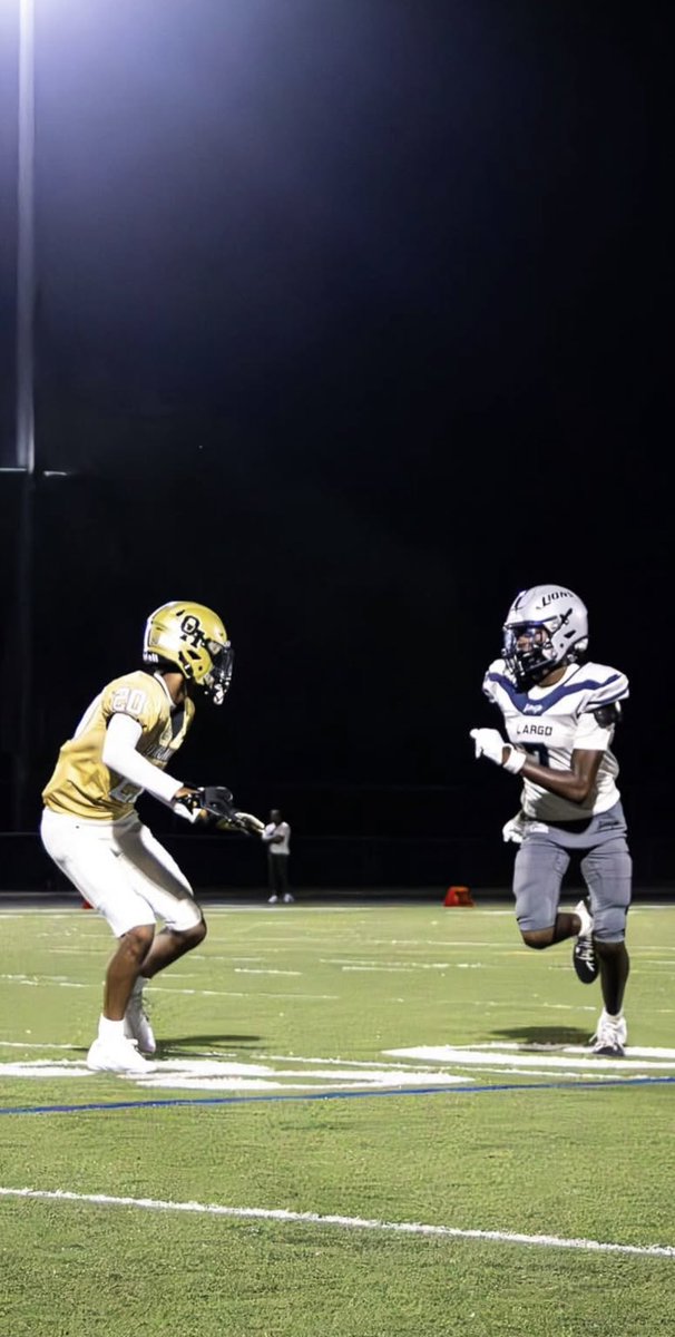 Full Season Tape  Co/26 Senior DB

hudl.com/v/2TGN8i

<a href="/JefferiesCraig/">coach jefferies</a>